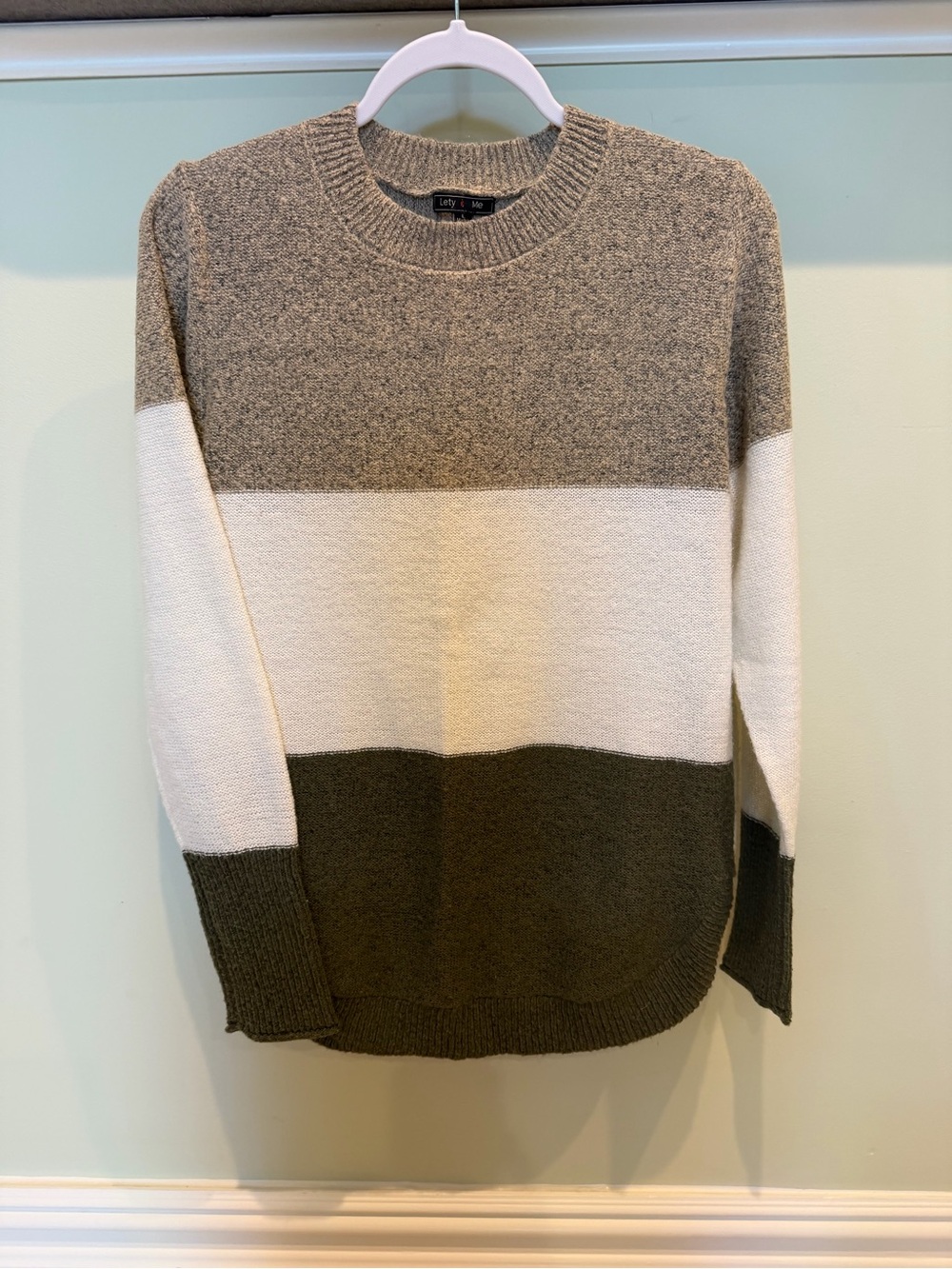 Lefty & Me. Colorblock Crewneck Sweater - Taupe, White, Olive
